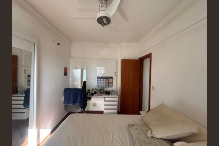 Apartamento para alugar com 70m², 3 quartos e 2 vagas
