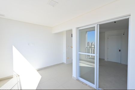 Apartamento à venda com 69m², 2 quartos e 1 vagaVaranda