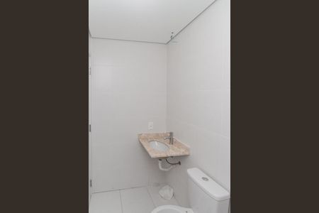 Apartamento à venda com 76m², 2 quartos e 2 vagas Apartamento à venda com 76m², 2 quartos e 2 vagasBanheiro da Suíte
