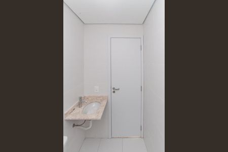 Apartamento à venda com 76m², 2 quartos e 2 vagas Apartamento à venda com 76m², 2 quartos e 2 vagasBanheiro