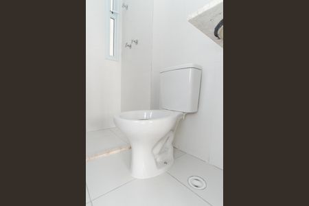 Apartamento à venda com 76m², 2 quartos e 2 vagas Apartamento à venda com 76m², 2 quartos e 2 vagasBanheiro