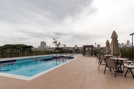Apartamento à venda com 76m², 2 quartos e 2 vagas Apartamento à venda com 76m², 2 quartos e 2 vagasÁrea comum - Piscina