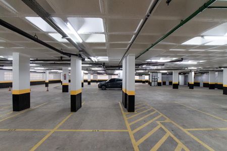 Apartamento à venda com 76m², 2 quartos e 2 vagas Apartamento à venda com 76m², 2 quartos e 2 vagasÁrea comum - Garagem