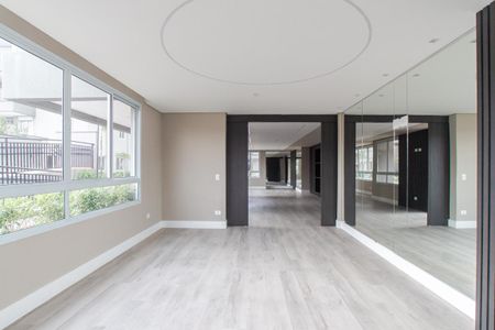 Apartamento à venda com 76m², 2 quartos e 2 vagas Apartamento à venda com 76m², 2 quartos e 2 vagasÁrea comum - Academia