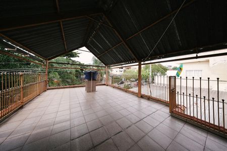 Casa para alugar com 350m², 2 quartos e 1 vaga Casa para alugar com 350m², 2 quartos e 1 vagaÁrea externa