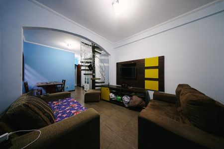 Casa para alugar com 350m², 2 quartos e 1 vaga Casa para alugar com 350m², 2 quartos e 1 vagaSala 1