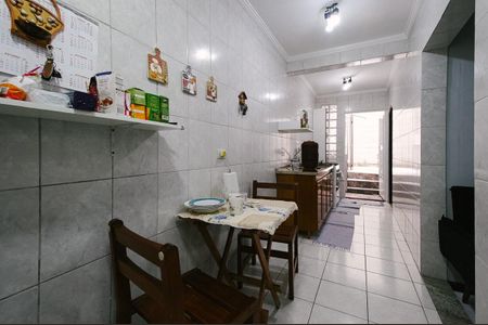 Casa para alugar com 350m², 2 quartos e 1 vaga Casa para alugar com 350m², 2 quartos e 1 vagaCozinha