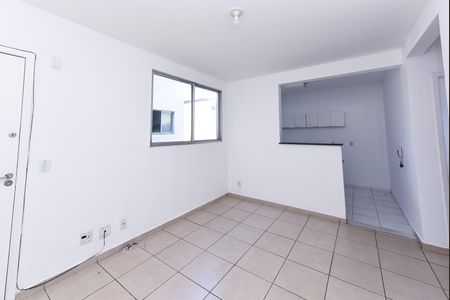 Sala de apartamento para alugar com 2 quartos, 48m² em Califórnia, Belo Horizonte