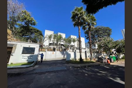 Apartamento para alugar com 48m², 2 quartos e 1 vagaFachada do Prédio