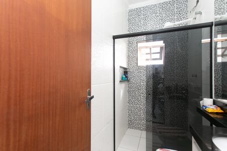 Casa à venda com 170m², 5 quartos e 4 vagas Casa à venda com 170m², 5 quartos e 4 vagasBanheiro da Suíte 4