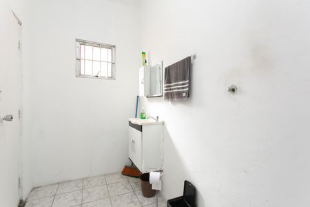 Casa à venda com 170m², 5 quartos e 4 vagas Casa à venda com 170m², 5 quartos e 4 vagasBanheiro 6