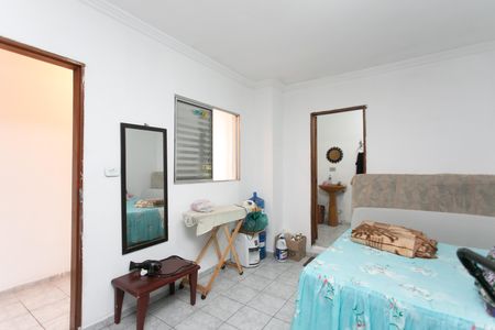 Casa à venda com 170m², 5 quartos e 4 vagas Casa à venda com 170m², 5 quartos e 4 vagasSuíte 2