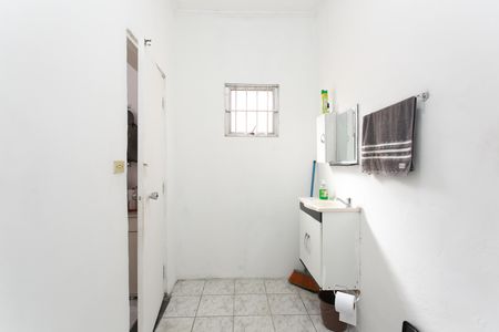 Casa à venda com 170m², 5 quartos e 4 vagas Casa à venda com 170m², 5 quartos e 4 vagasBanheiro 6