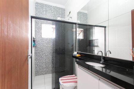 Casa à venda com 170m², 5 quartos e 4 vagas Casa à venda com 170m², 5 quartos e 4 vagasBanheiro da Suíte 4