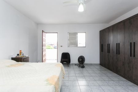 Casa à venda com 170m², 5 quartos e 4 vagas Casa à venda com 170m², 5 quartos e 4 vagasSute 3