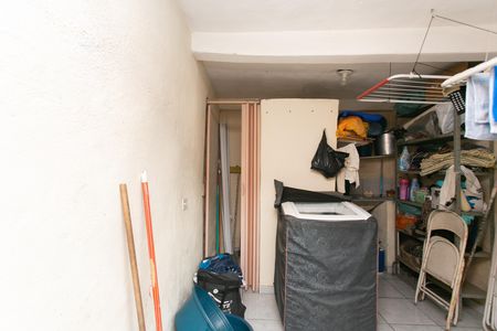 Casa à venda com 170m², 5 quartos e 4 vagas Casa à venda com 170m², 5 quartos e 4 vagasÁrea de Serviço