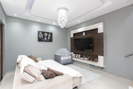 Casa à venda com 170m², 5 quartos e 4 vagas Casa à venda com 170m², 5 quartos e 4 vagasSala 2