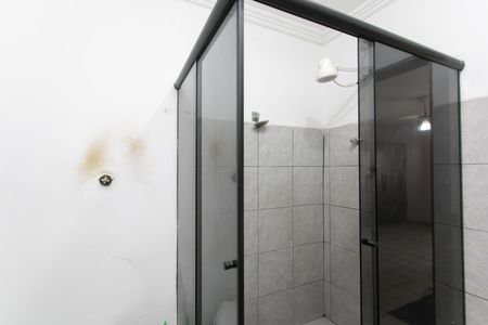 Casa à venda com 170m², 5 quartos e 4 vagas Casa à venda com 170m², 5 quartos e 4 vagasBanheiro da Sute 3