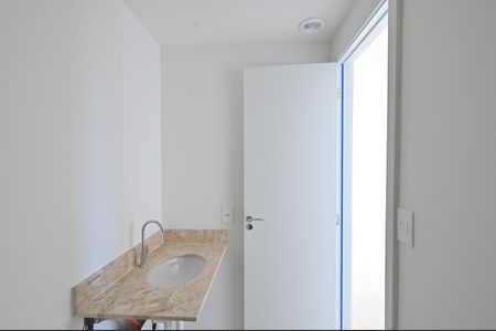 Apartamento à venda com 69m², 2 quartos e 1 vagaBanheiro Social