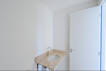 Apartamento à venda com 69m², 2 quartos e 1 vagaBanheiro Social