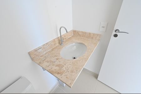 Apartamento à venda com 69m², 2 quartos e 1 vagaBanheiro Social