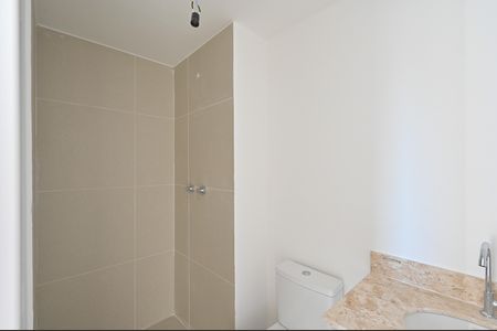 Apartamento à venda com 69m², 2 quartos e 1 vagaBanheiro Social