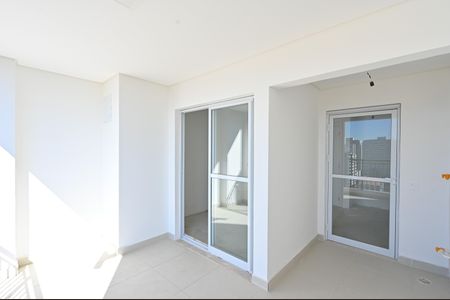 Apartamento à venda com 69m², 2 quartos e 1 vagaVaranda