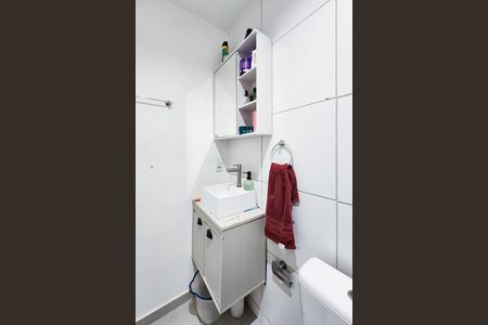 Apartamento para alugar com 42m², 2 quartos e sem vaga Apartamento para alugar com 42m², 2 quartos e sem vagaBanheiro