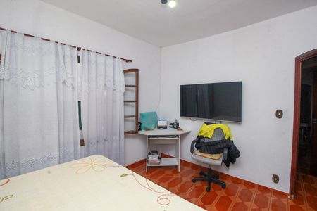 Casa à venda com 299m², 3 quartos e 7 vagasQuarto 2