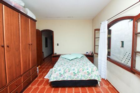 Casa à venda com 299m², 3 quartos e 7 vagasSuíte