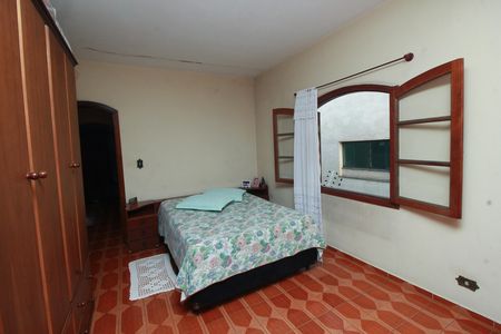 Casa à venda com 299m², 3 quartos e 7 vagasSuíte