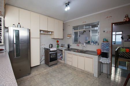 Casa à venda com 299m², 3 quartos e 7 vagasCozinha