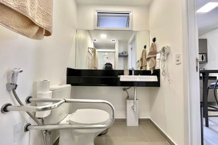 Banheiro de kitnet/studio à venda com 1 quarto, 32m² em Vila da Saúde, São Paulo