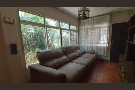 Foto 03 de casa à venda com 4 quartos, 300m² em Vila Regente Feijó, São Paulo
