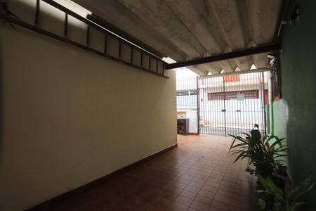 Garagem de casa à venda com 2 quartos, 120m² em Chácara Belenzinho, São Paulo