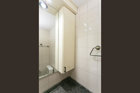 Apartamento para alugar com 61m², 3 quartos e 1 vaga Apartamento para alugar com 61m², 3 quartos e 1 vagaBanheiro