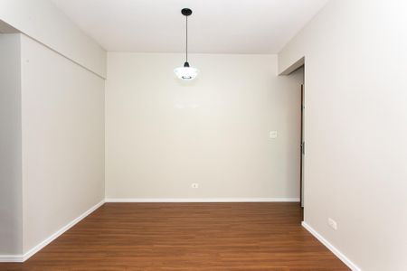 Apartamento para alugar com 61m², 3 quartos e 1 vaga Apartamento para alugar com 61m², 3 quartos e 1 vagaSala