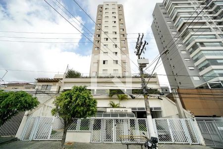 Apartamento para alugar com 61m², 3 quartos e 1 vaga Apartamento para alugar com 61m², 3 quartos e 1 vagaFachada