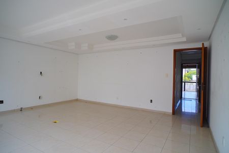 Casa à venda com 450m², 5 quartos e 3 vagasSala