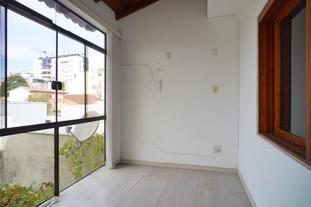 Casa à venda com 450m², 5 quartos e 3 vagasVaranda 