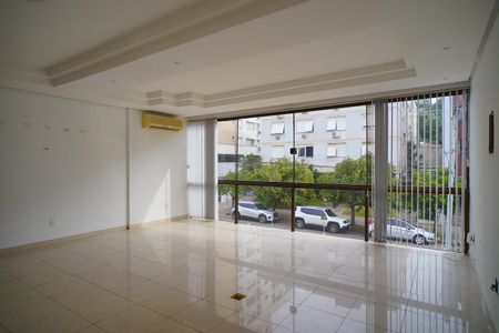 Casa à venda com 450m², 5 quartos e 3 vagasSala