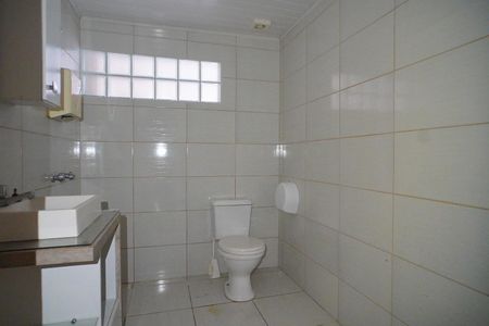 Casa à venda com 450m², 5 quartos e 3 vagasBanheiro 