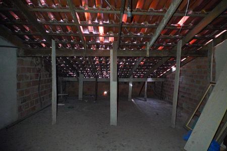Casa à venda com 450m², 5 quartos e 3 vagasSolto 