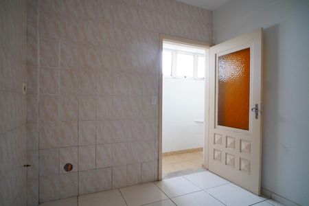 Casa à venda com 450m², 5 quartos e 3 vagasCozinha 