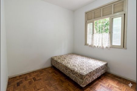 Quarto de casa à venda com 5 quartos, 240m² em Tanque, Rio de Janeiro