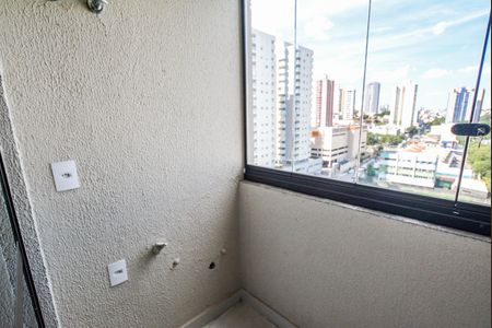 Apartamento à venda com 60m², 2 quartos e 2 vagasCozinha e Área de Serviço