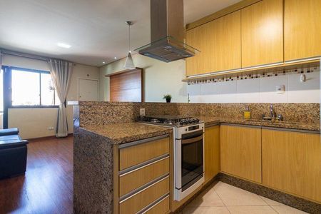 Apartamento para alugar com 1 quarto, 56m² em Alphaville Industrial, Barueri