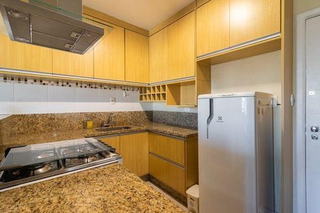 Apartamento para alugar com 1 quarto, 56m² em Alphaville Industrial, Barueri