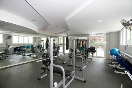 Apartamento para alugar com 34m², 1 quarto e 1 vaga Apartamento para alugar com 34m², 1 quarto e 1 vagaÁrea Comum - Academia