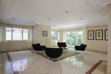 Apartamento para alugar com 34m², 1 quarto e 1 vaga Apartamento para alugar com 34m², 1 quarto e 1 vagaHall Social